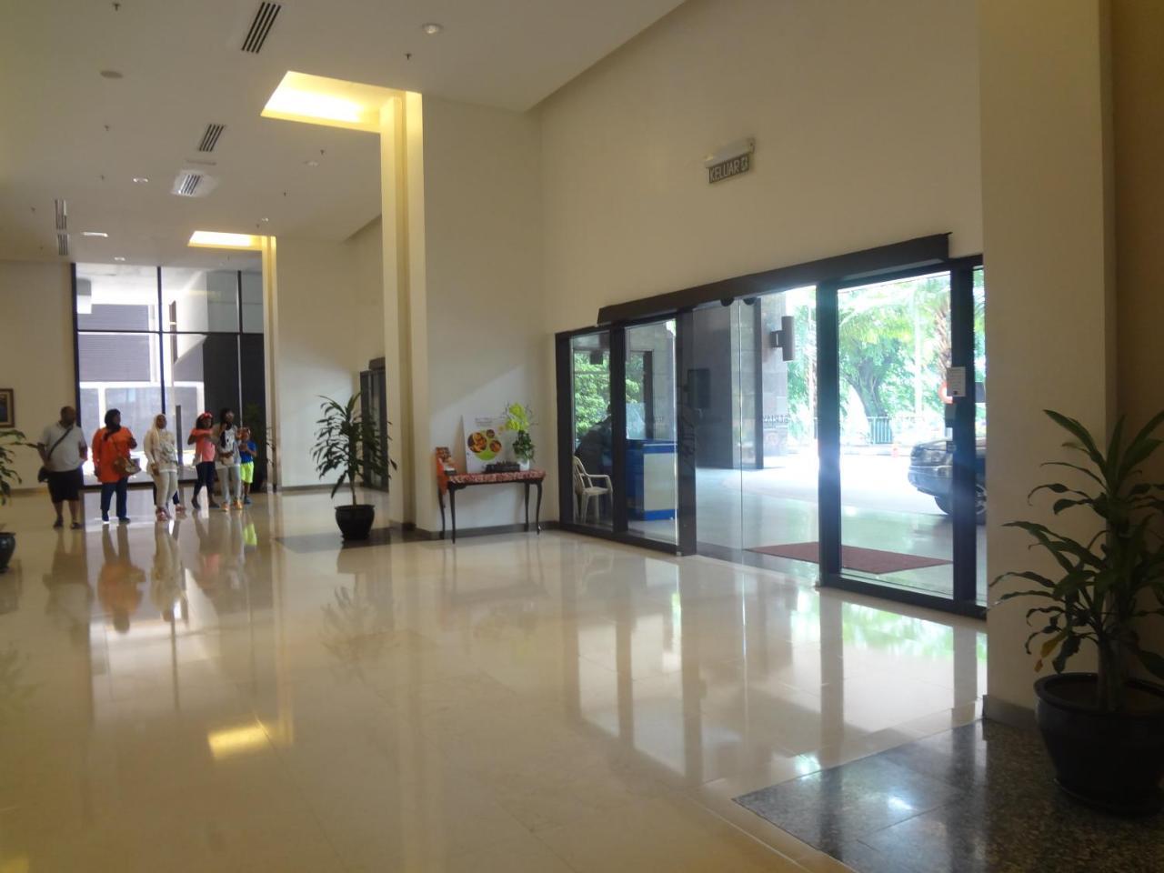 Ferienwohnung Imbi Private Unite At Times Square Kuala Lumpur Exterior foto